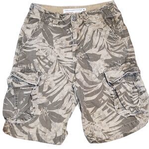VTG American Eagle Outfitters Mens 28 Cargo Shorts Tropical Hawaiian Camo y2k